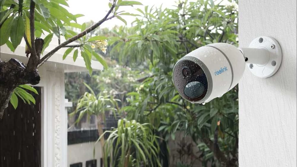 Reolink | Fotoaparatas | CAReolinkGo Plus 4G | Kulka | 4 MP | Fiksuotas objektyvas | IP65 | H.265 | MicroSD | Baltas