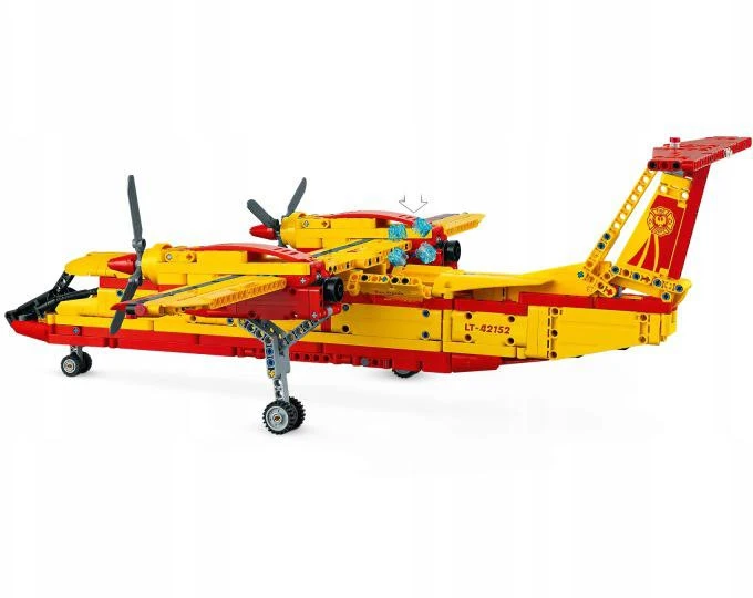 LEGO® Technic Ugniagesių lėktuvas (42152)