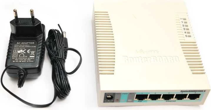 Šakotuvas MikroTik | Jungiklis | RB260GS | Tvarkomas žiniatinklis | Darbalaukis | SFP jungtys kiekis SFP jungtys kiekis 1 | Maitinimas per Ethernet (PoE) jungtys kiekis 1 | 12 mėn.