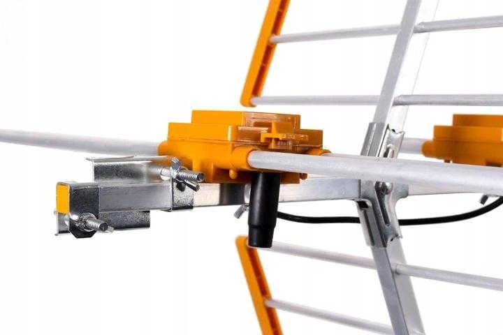 TST RTV antenaA Galaxy DVB-T VHF H / V + UHF kombinuotas