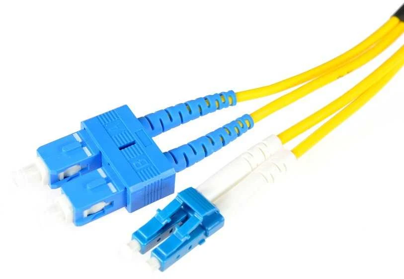 QOLTEC 54033 Optinis Patchcord SC/UPC-LC/UPC Singlemode 9/125 G652D Duplex 3m