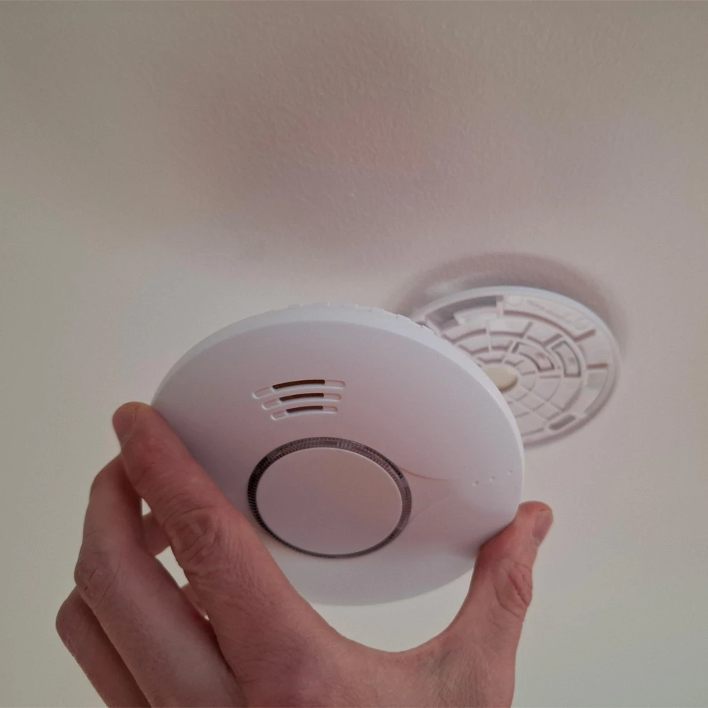 SAFEMI dūmų detektorius - WiFi - 3 metų garantija SHS-10W