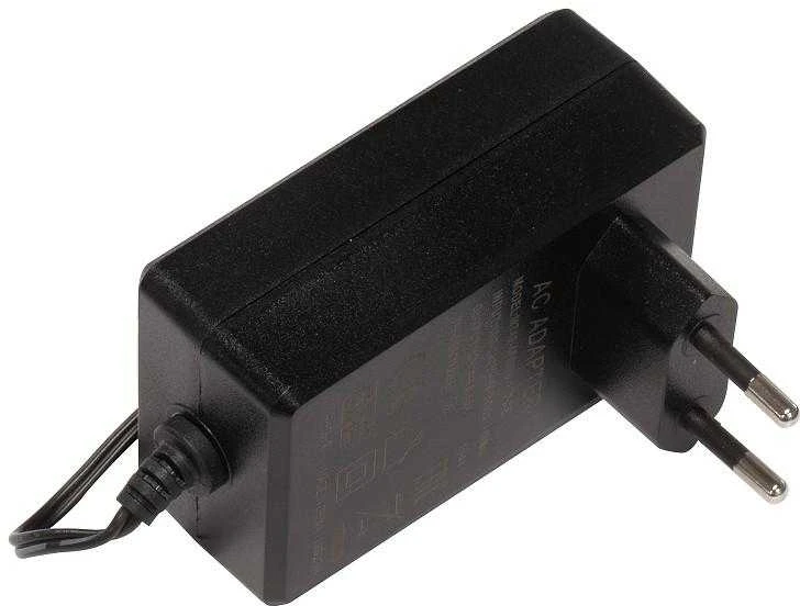 Maršrutizatorius MikroTik | Ethernet komutatorius | CRS304-4XG-IN | Ethernet komutatorius | Stalinis, montuojamas ant DIN bėgelio | 10 Gbps (RJ-45) jungčių kiekis: 4