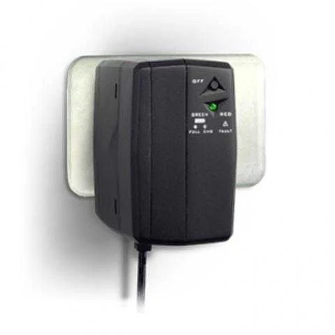 POWERWALK DC SecureAdapter 12V Power Walker UPS DC/Buferinis maitinimo šaltinis 12V / 2,1A / 25W / 2,6AH Baterija
