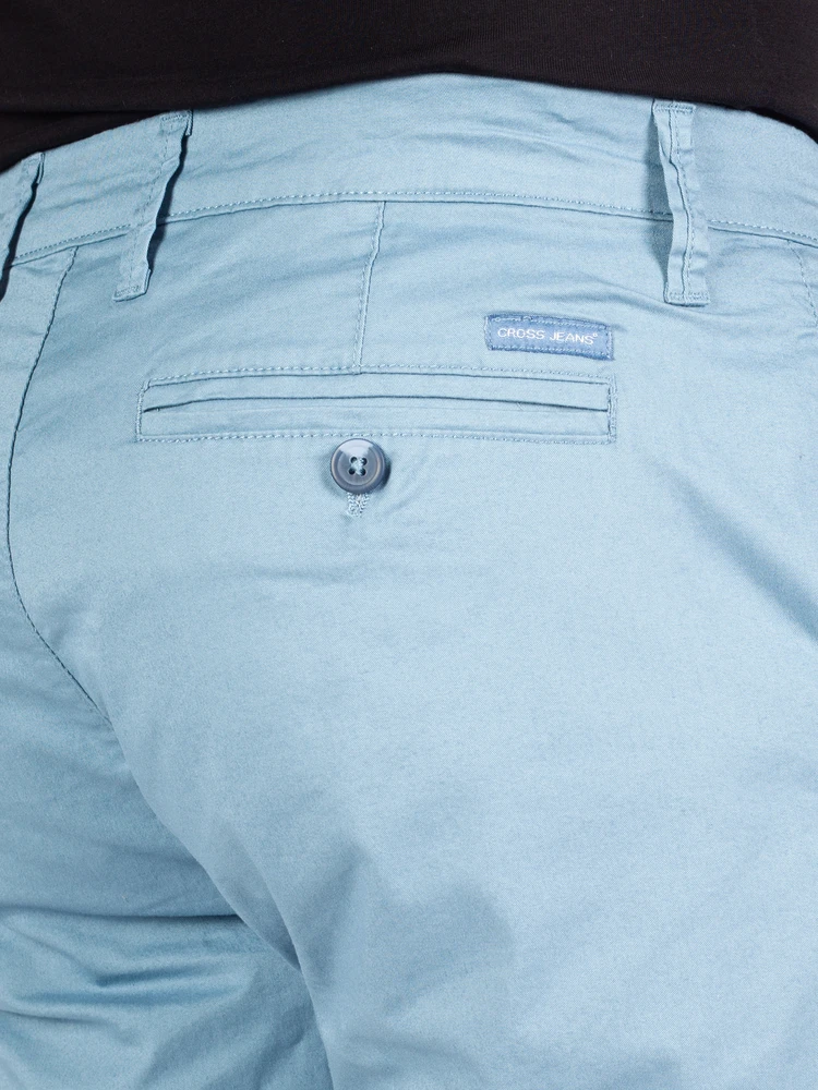 Įvairūs šortai Cross Jeans