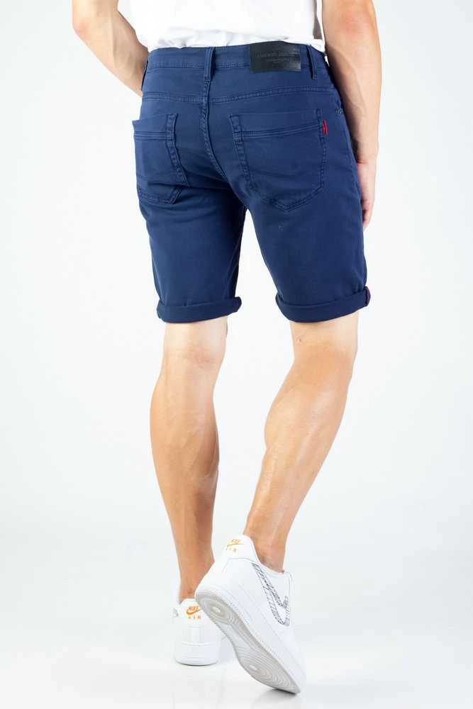 Įvairūs šortai Cross Jeans