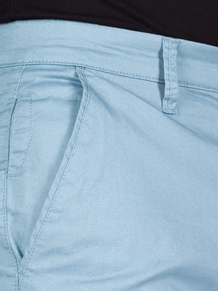 Įvairūs šortai Cross Jeans