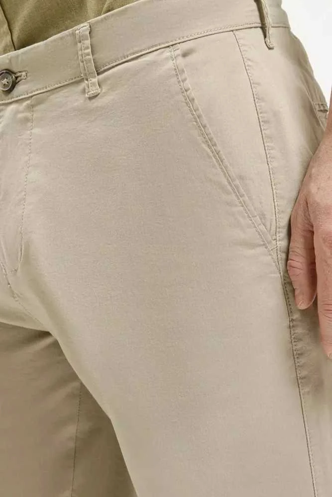 Įvairūs šortai Cross Jeans
