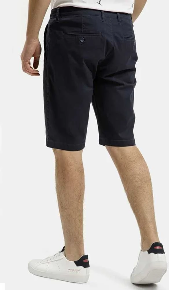 Įvairūs šortai Cross Jeans