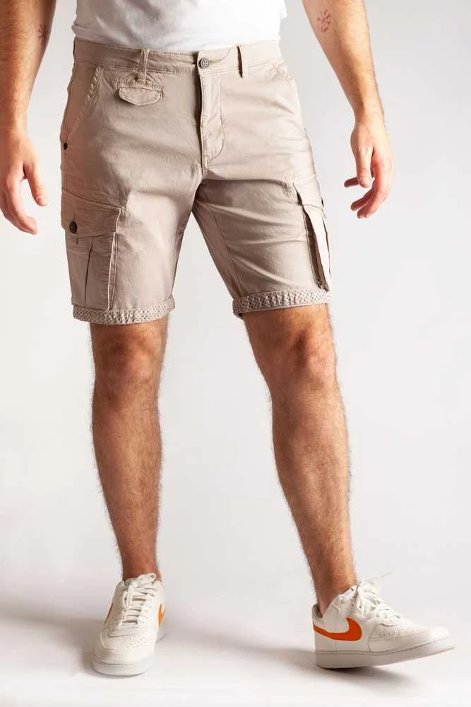 Įvairūs šortai Legenders