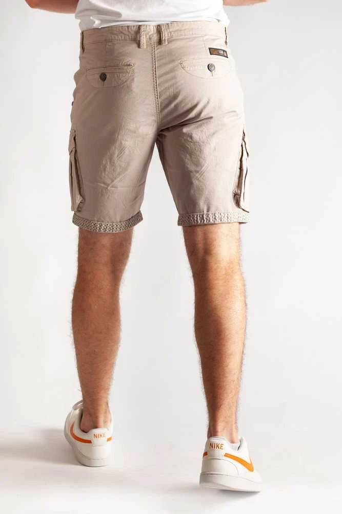 Įvairūs šortai Legenders
