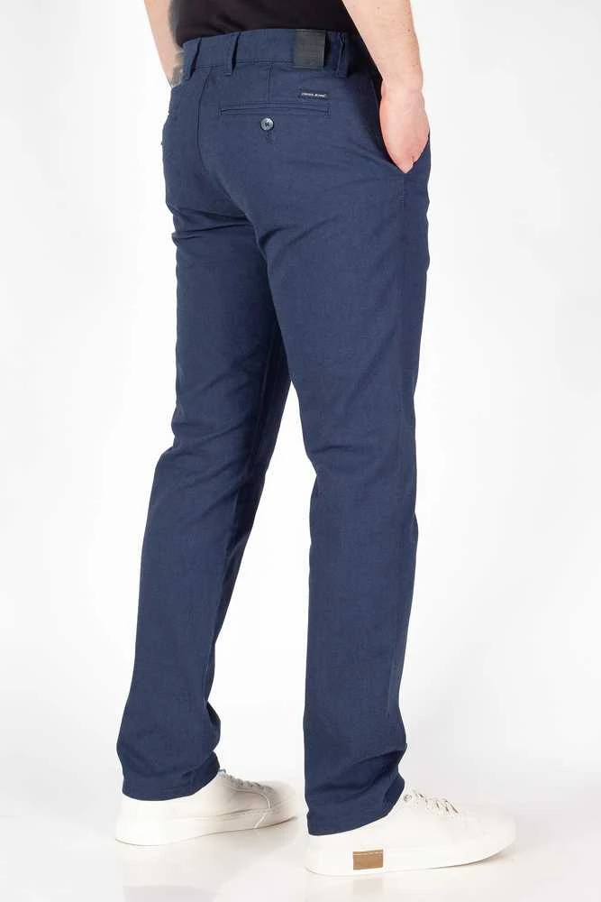Medžiaginės kelnės Cross Jeans
