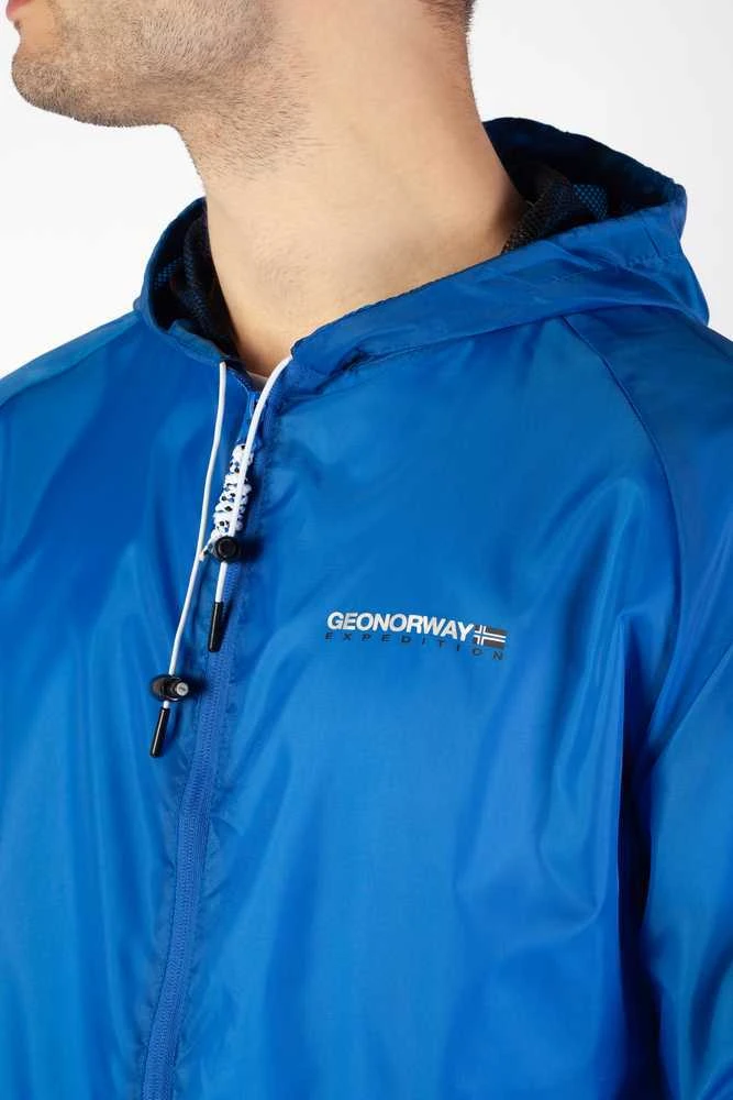 Tarpsezonis Geographical Norway