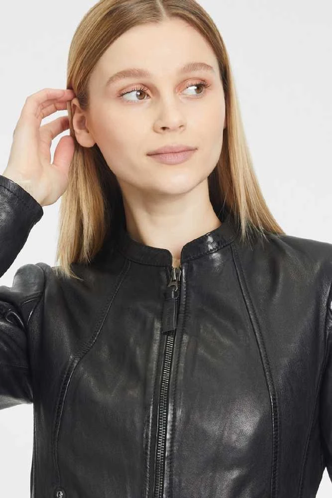 Odinė striukė Gipsy