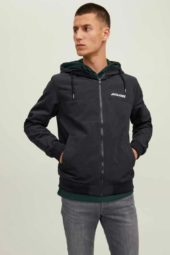 Tarpsezonis Jack &amp;amp; Jones