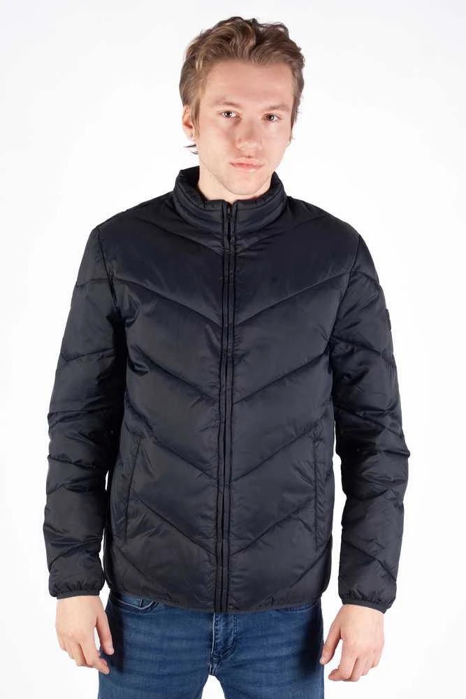 Tarpsezonis Wrangler