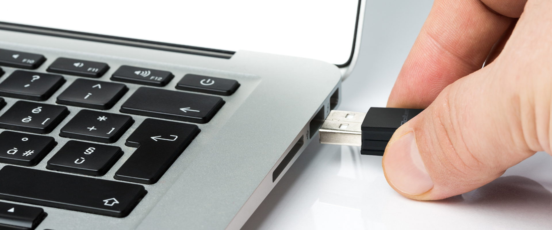 qoltec-wireless-ultra-fast-dual-mini