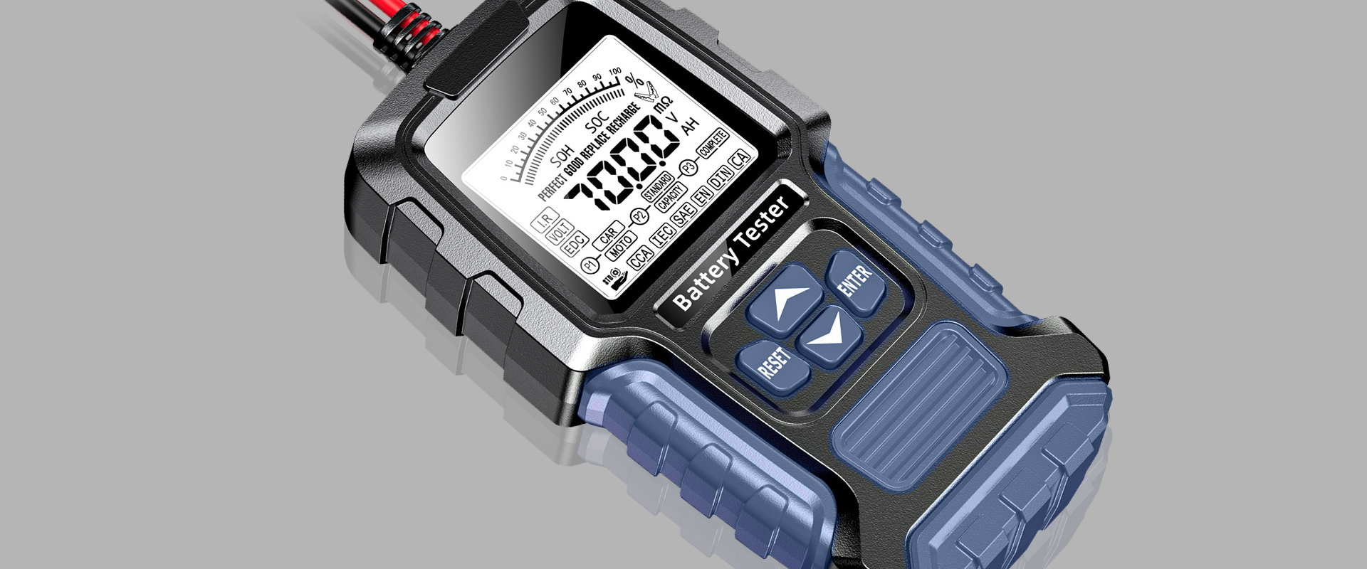 qoltec-digital-battery-testeris-su ekranu