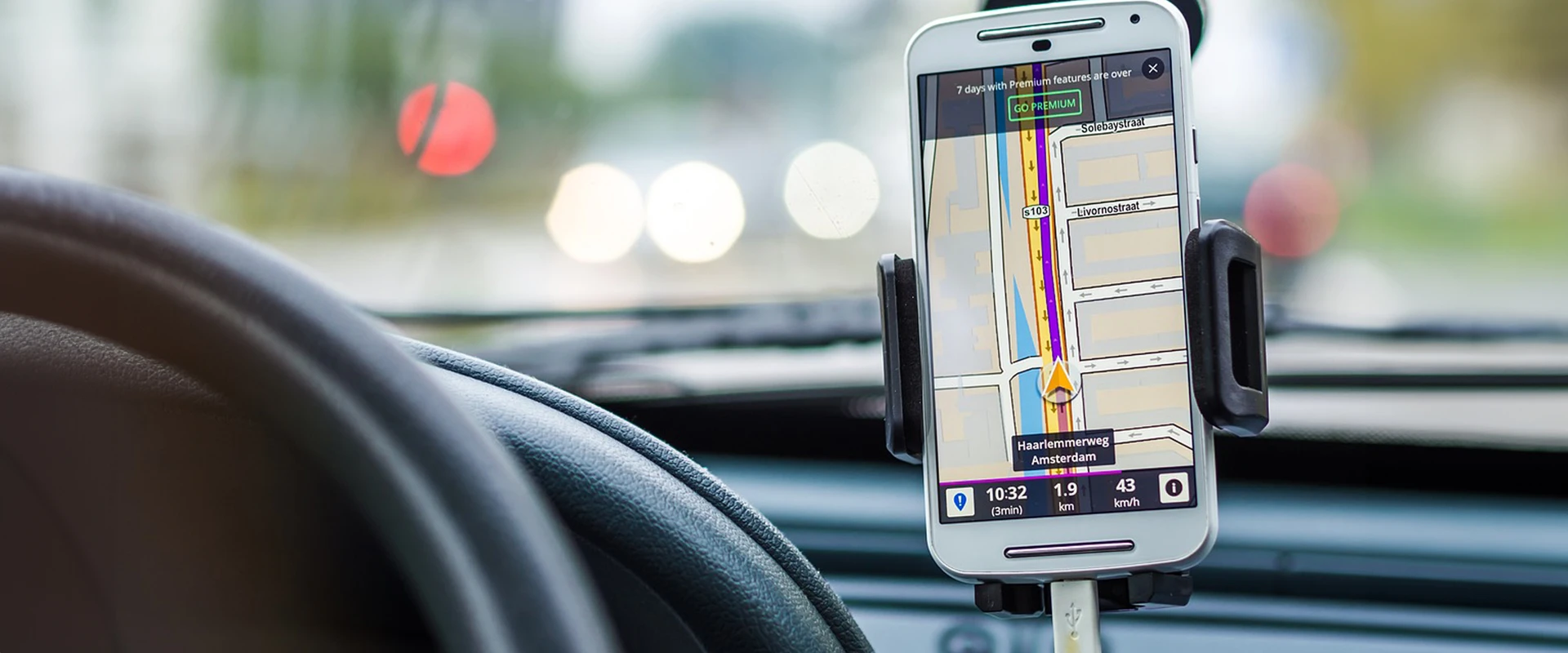 Qoltec Mobilna Antena GPS GLONASS su podstawą magnetyczną | dookólna | 28dBi | SMA aprašymas - Prekės nuotrauka
