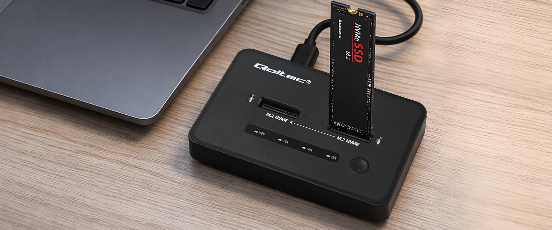 Qoltec Doko stotelė dysków SSD M.2 NVMe| PCIe | USB-C | 20Gb/s | DUAL 2 x 8TB | klonowanie offline aprašymas - Prekės nuotrauka