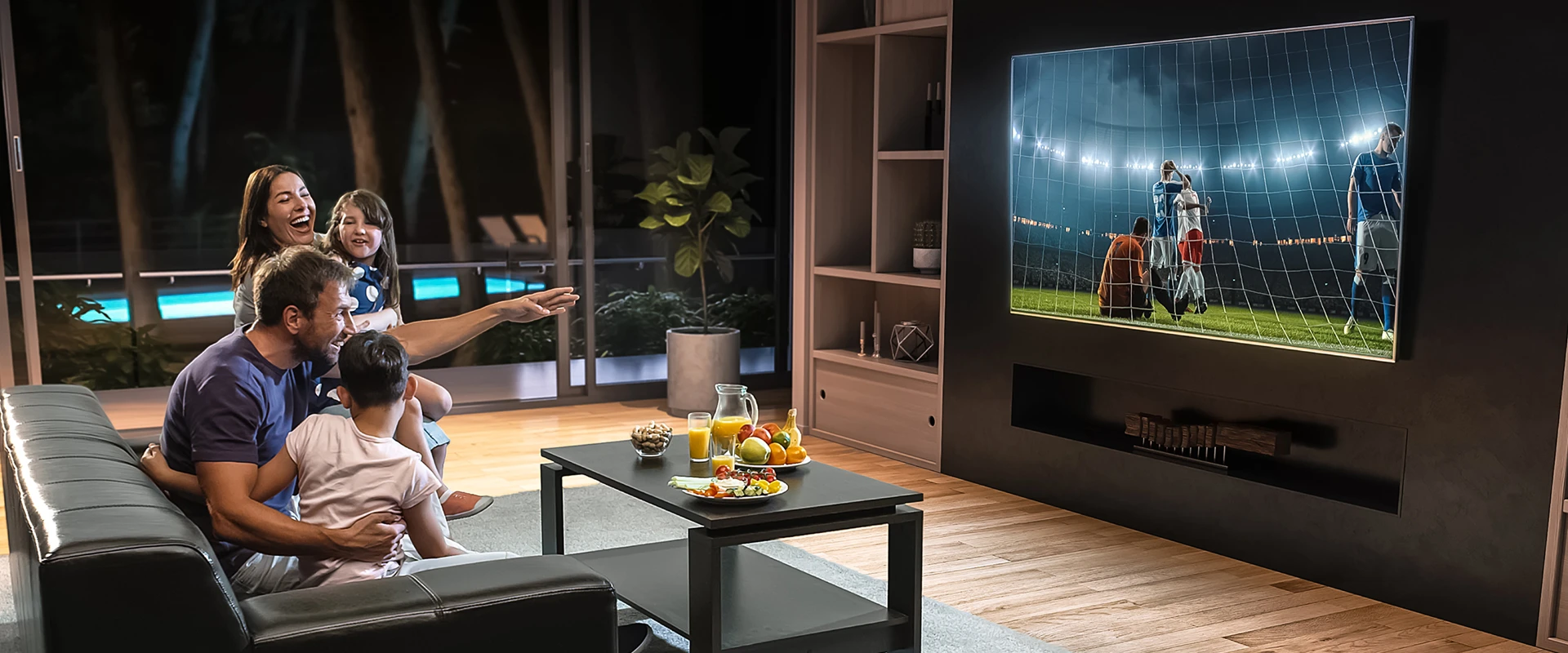 Zenwire Qoltec Wewnętrzna Antena TV DVB-T2 ze wzmacniaczem sygnału i magnetyczną podstawą | 4K | 28dBi | 5m aprašymas - Prekės nuotrauka