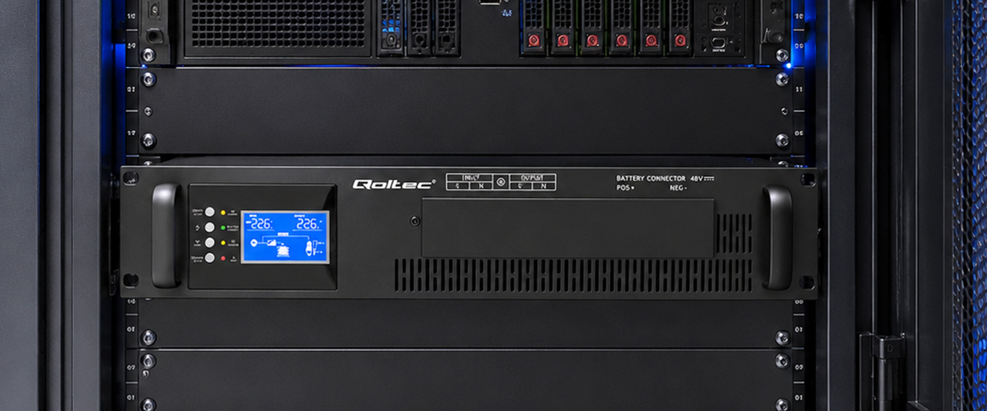 Qoltec Maitinimo šaltinis awaryjny UPS Pure Sine Wave do RACK | 3kVA | 3000W | PF 1.0 | LCD | EPO | USB | On-line | Kompatybilność su LiFePO4 AGM GEL aprašymas - Prekės nuotrauka