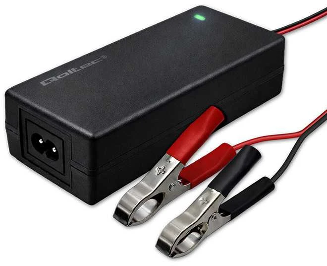 Qoltec 52665 automatinis AGM GEL STD akumuliatorių įkroviklis | 24 V įkroviklis | 2 A | 48 W | LED | 1,8 m laidas