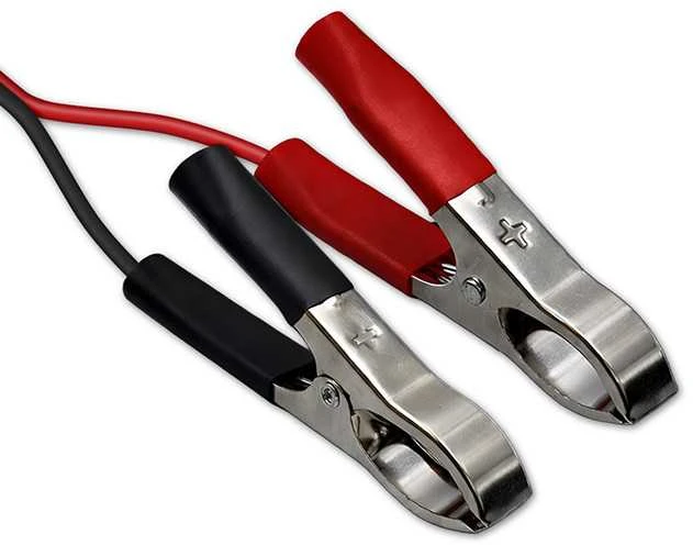 Qoltec automatinis 12V 2A įkroviklis AGM GEL baterijoms su LED ir 1.8m kabeliu