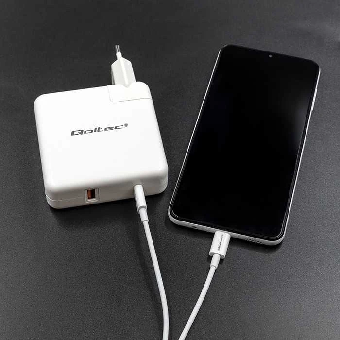 QOLTEC 51710 maitinimo įkroviklis GaN Fast 108W 5 20V 3 4.7A USB C Baltas