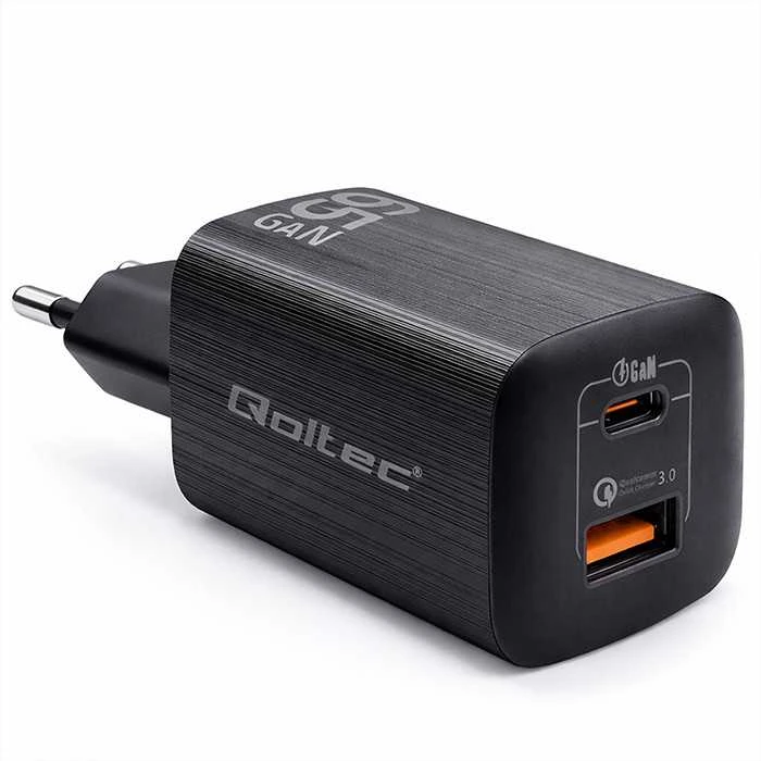 QOLTEC 50766 GaN ULTRA 65W charger / 5-20V / 2.25 3.25A / 1 x USB type C PD / 1x USB / Juodas