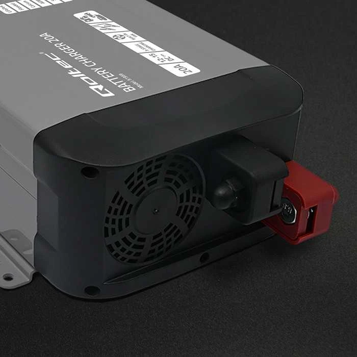 QOLTEC 51959 Smart Monolith įkroviklis LiFePO4 AGM GEL SLA akumuliatoriams / 20A / 12V