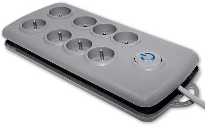 QOLTEC 50162 Apsaugos nuo viršįtampių Quick Switch 8 lizdai pilka 2,5m
