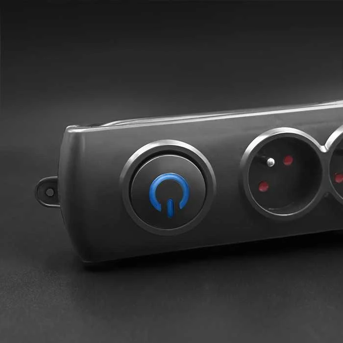 QOLTEC Apsauga nuo viršįtampių Quick Switch 5 lizdai 1,8m juodas