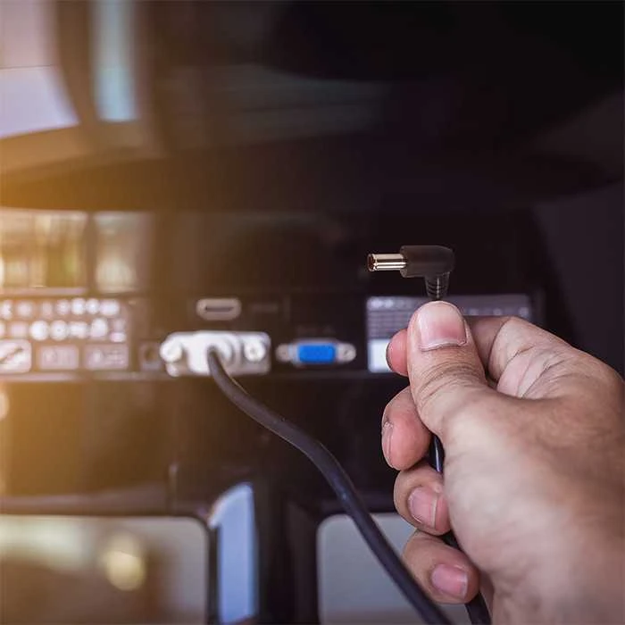 QOLTEC 51773 Qoltec kintamosios srovės adapteris monitoriui Samsung 42W 14V 3A 6.5 4.4