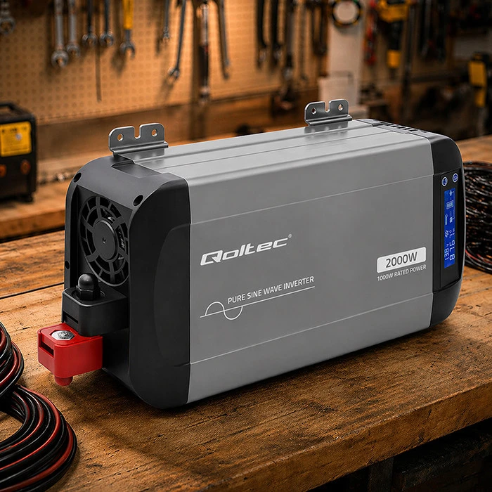 Qoltec Pure Sine Wave | 12V na 230V | 1000/2000W