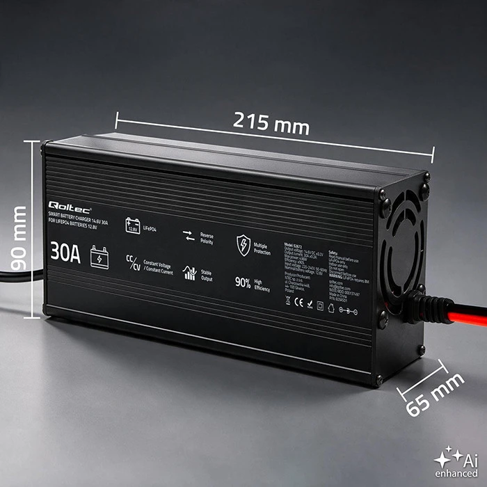 Qoltec Specjalistyczna kroviklis do akumulatora LiFePO4 12V | 30A | PF 0.9 | LED | Inteligentne ładowanie