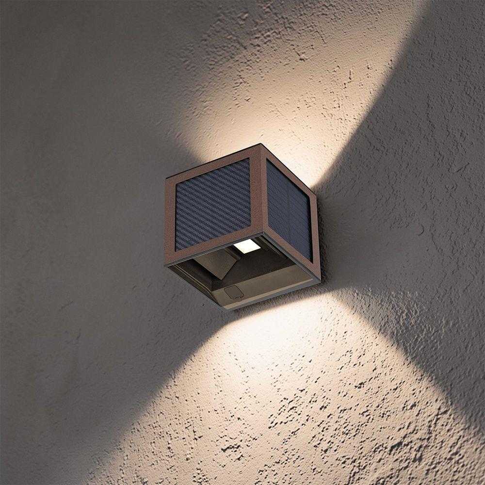 Sieninis šviestuvas 9W LED sieninis įkraunamas šviestuvas su saulės baterija ir judesio davikliu, rudas, 3000/4000/6000K, IP65