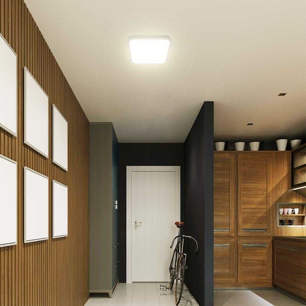 Lubinis šviestuvas V-tac 24W LED paviršinis šviestuvas, kvadratinis, baltas, 6500K, IP44, SAMSUNG LED chip