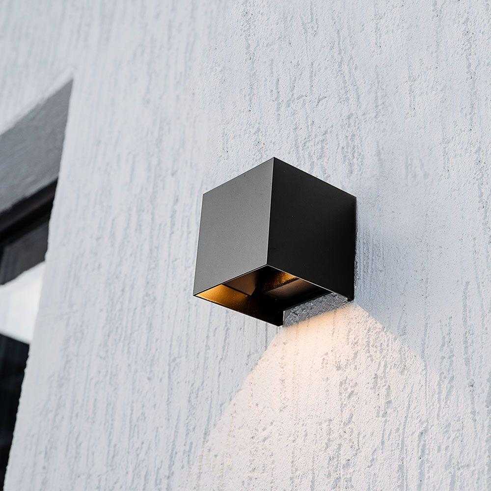 Sieninis šviestuvas V-tac 9W LED sieninis fasado šviestuvas su saulės baterija ir judesio davikliu, juodas, 3000/4000/5000K