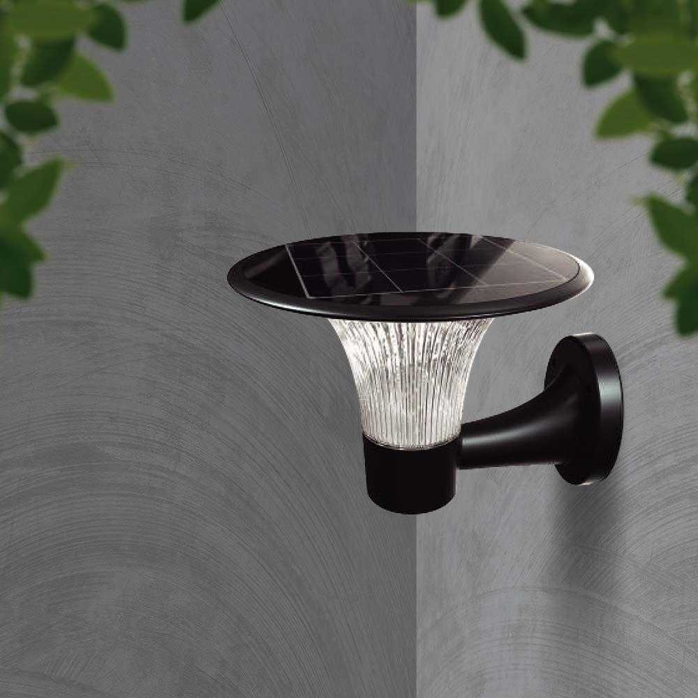 Sieninis šviestuvas V-tac 15W LED sieninis lauko šviestuvas su saulės baterija ir judesio davikliu, juodas, 4000/6000K
