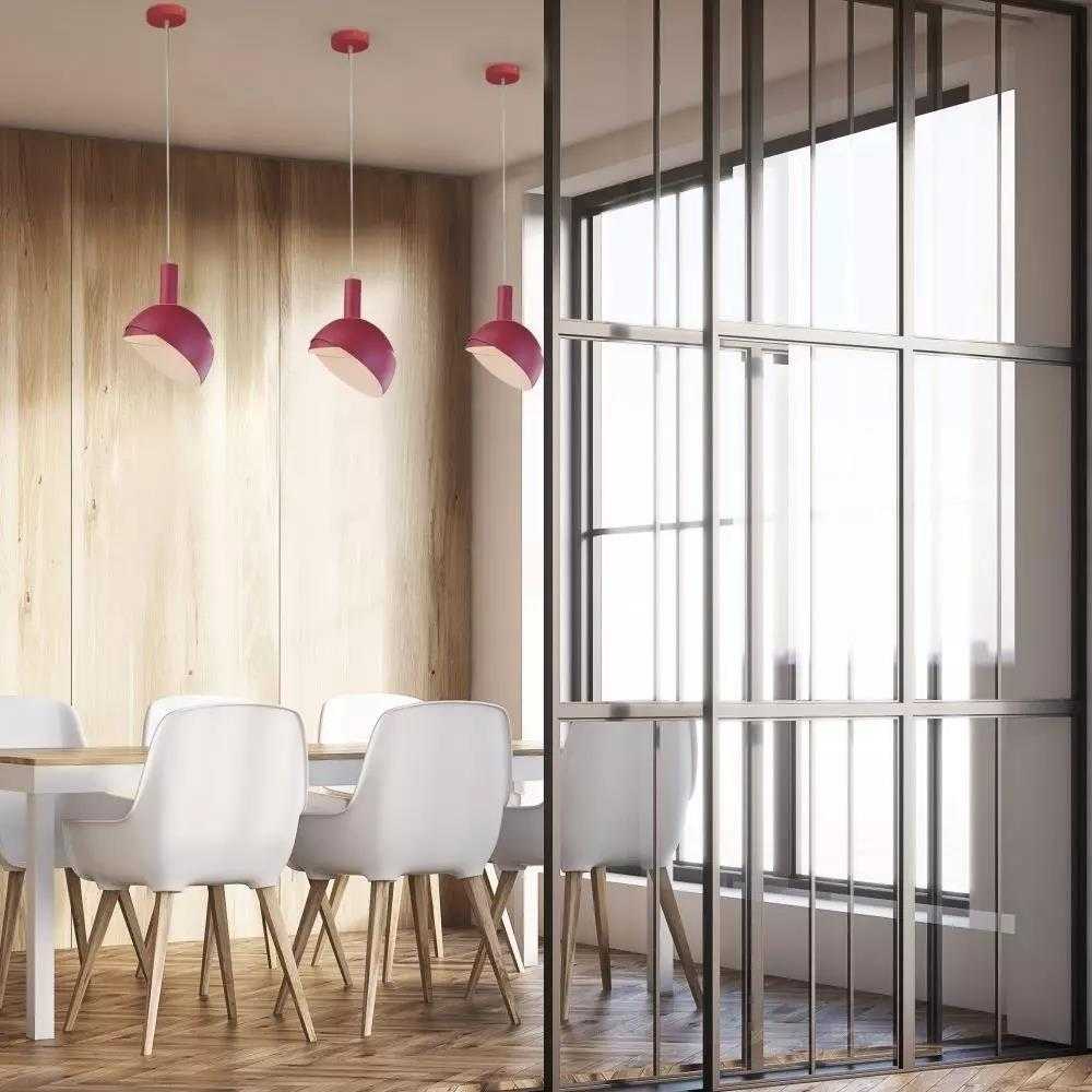 Pakabinamas šviestuvas V-TAC, E14, rožinis, plastikas ir aliuminis.