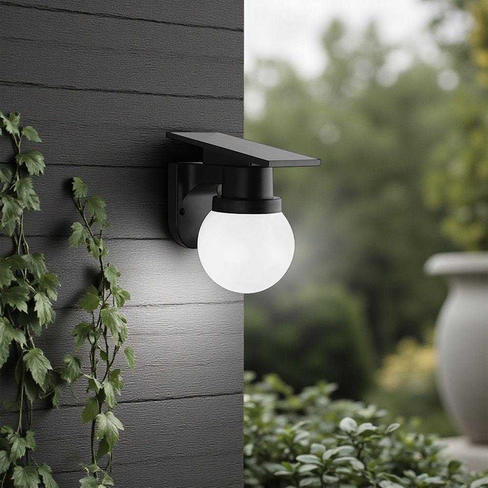 Sieninis šviestuvas 0,9W LED įkraunamas sieninis fasado šviestuvas, juodas, 3000/4000/6400K, IP54, su saulės baterija