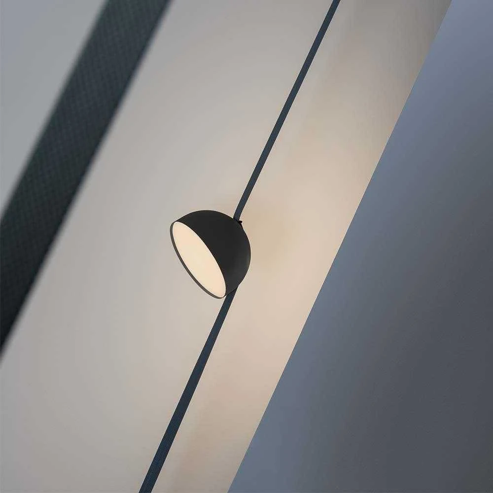 V-tac 20W LED pakabinamas šviestuvas, juodu korpusu, 3000K, tvirtinamas ant magnetinio 48V dirželio