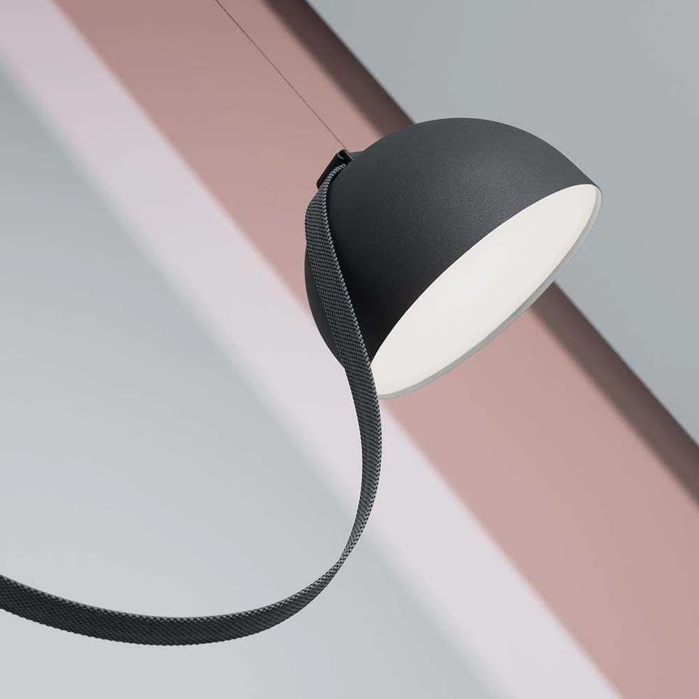 V-tac 20W LED pakabinamas šviestuvas, juodu korpusu, 3000K, tvirtinamas ant magnetinio 48V dirželio