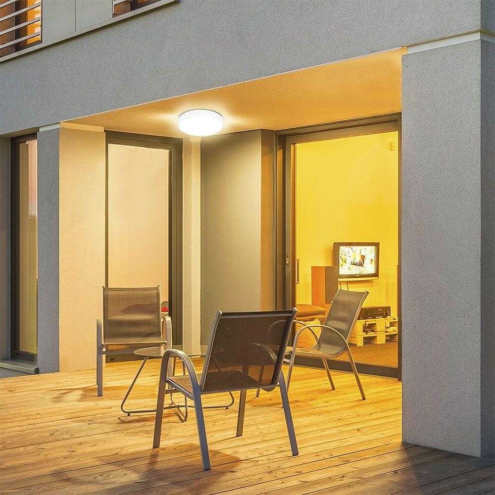 Sieninis šviestuvas V-tac 24W LED paviršinis šviestuvas, baltas, 6500K, IP44, su judesio davikliu