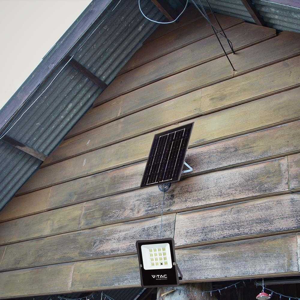V-tac 16W LED prožektorius su saulės baterija, juodas, 6400K