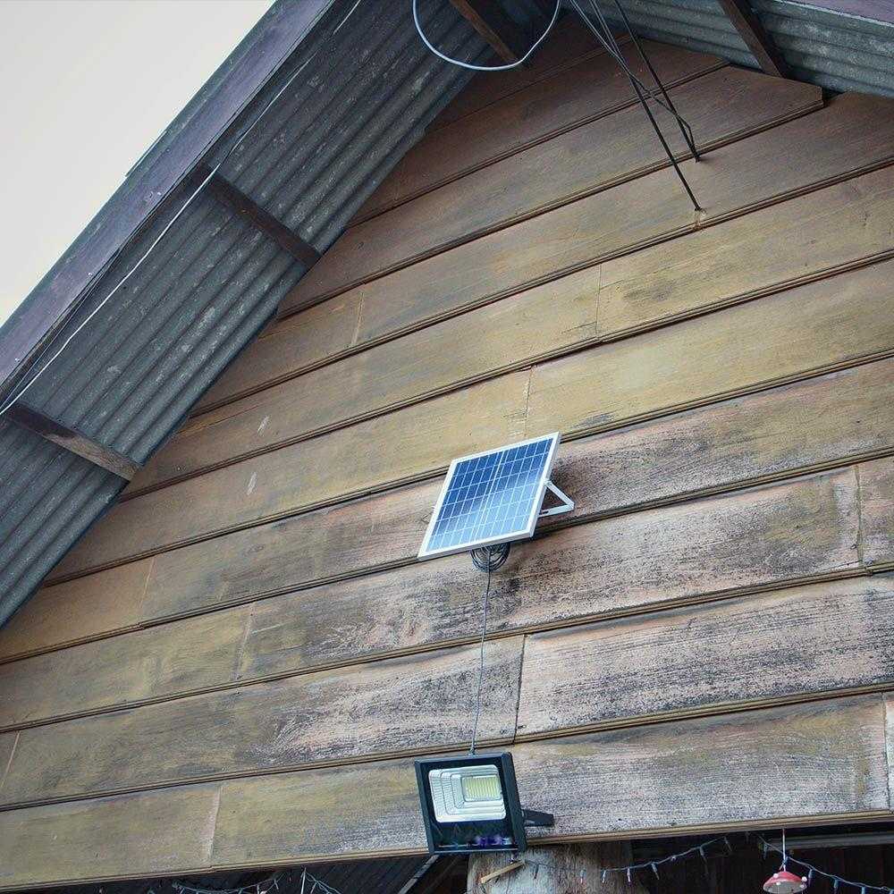 V-tac 20W LED prožektorius su saulės baterija.