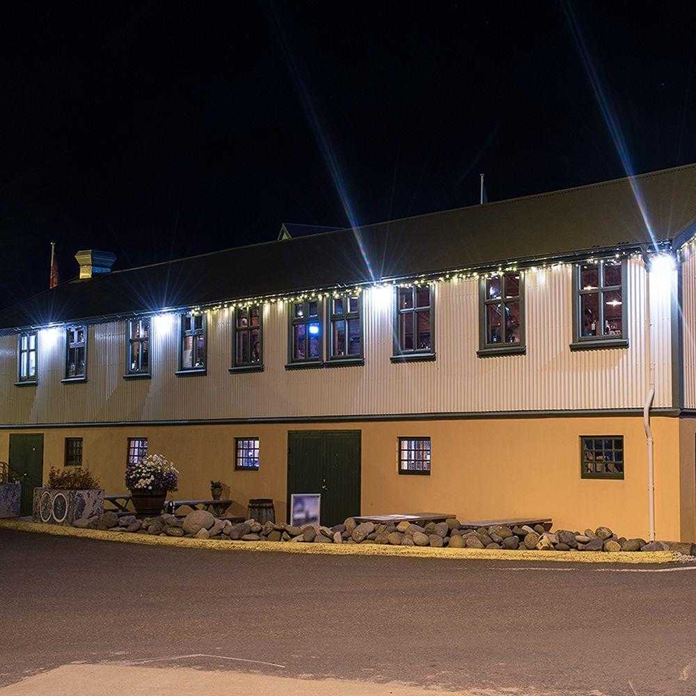 V-tac 100W LED prožektorius, juodas, 3000K