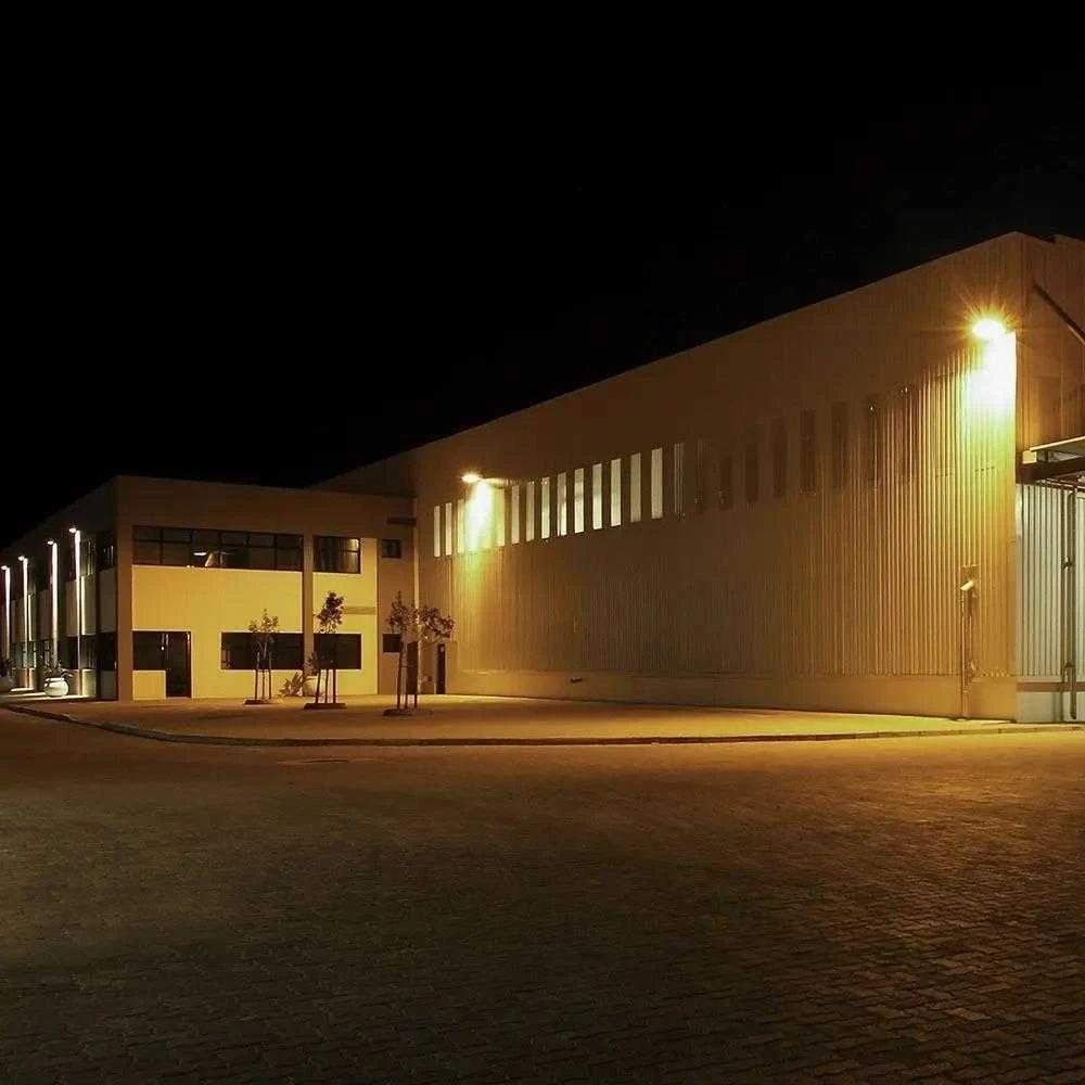 V-tac 100W LED prožektorius, E-serija, juodu korpusu, 6500K