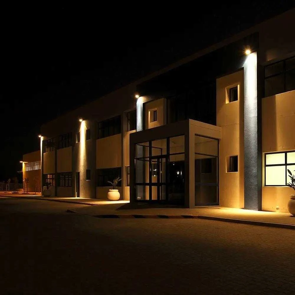 V-tac 50W LED prožektorius, E-serija, juodu korpusu, 4000K